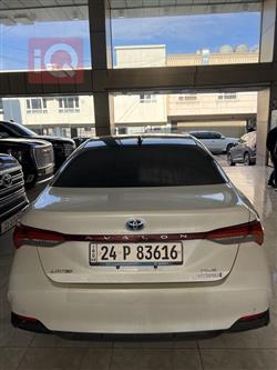 تويوتا أفالون